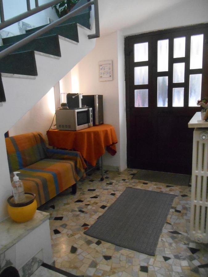 Le Rose Malpensa Bed & Breakfast Busto Arsizio Exterior foto