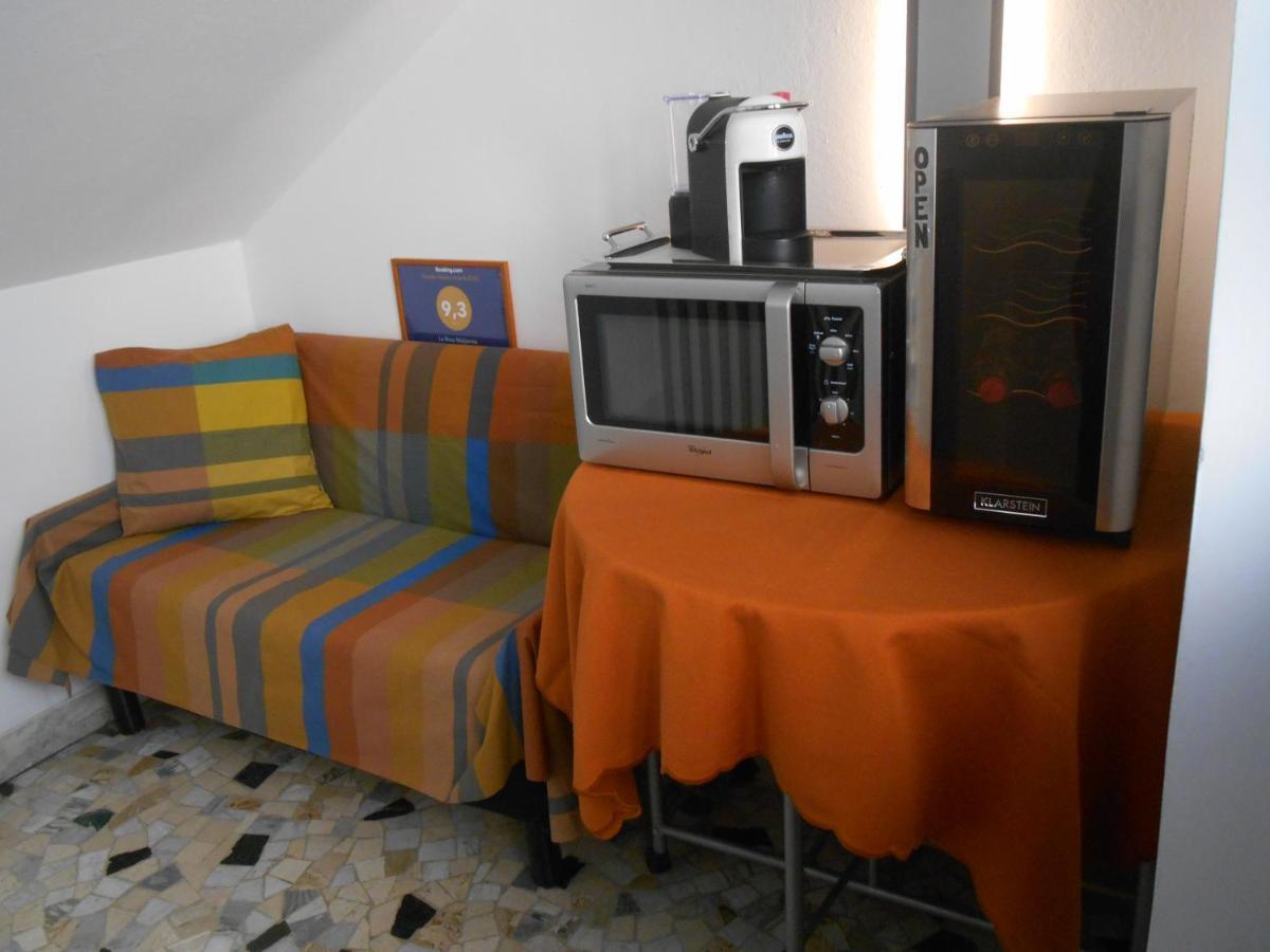 Le Rose Malpensa Bed & Breakfast Busto Arsizio Exterior foto